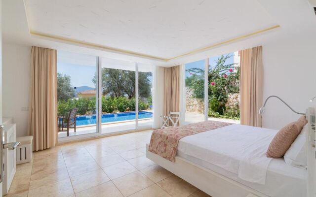 Kalkan Oasis Hotel - Adults Only