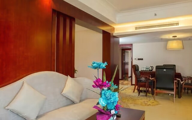 Dongyi Hotel