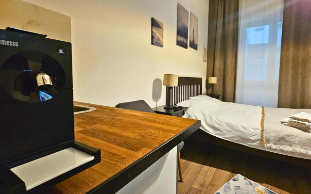 AMZEI Studios & Suites