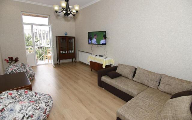 Best Location near FABRIKA. 65 sq/m