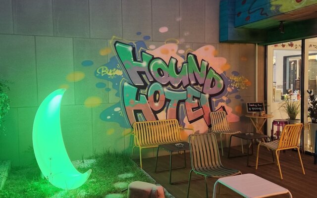 Hue Motel