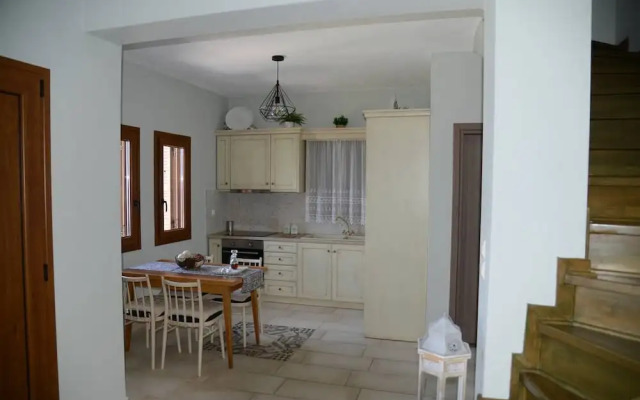 Ira Charming apt with stunning view