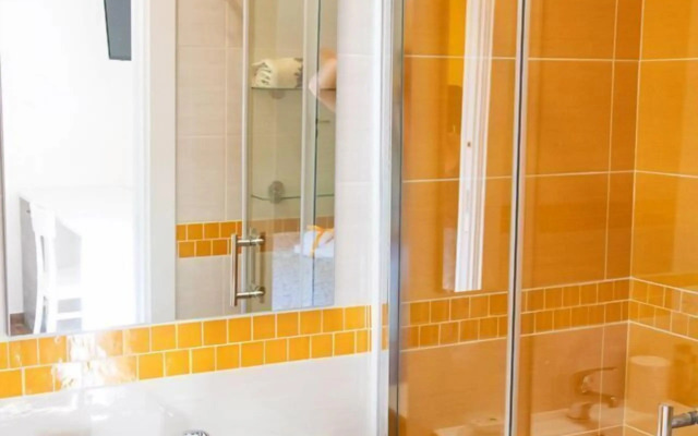 B&B Binario Nove e Tre Quarti