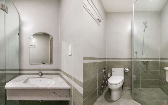 Man Trung Hotel by Oyo Rooms