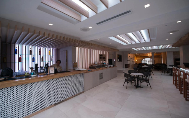 Cactus Beach Hotel