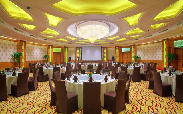 Crowne Plaza Chongqing Riverside