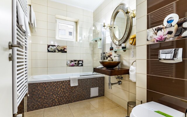 Luxury Apartment Avantgarden 3