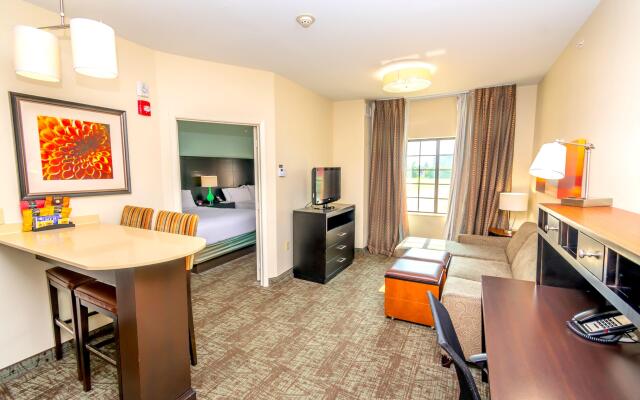 Staybridge Suites Houston IAH - Beltway 8 by IHG