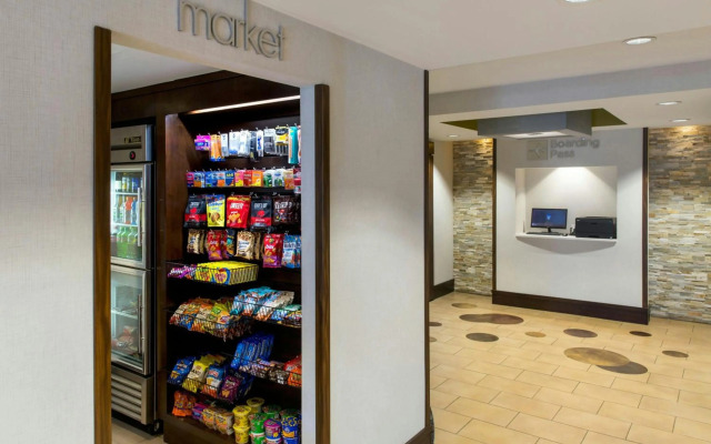 Courtyard by Marriott Buffalo Amherst/University