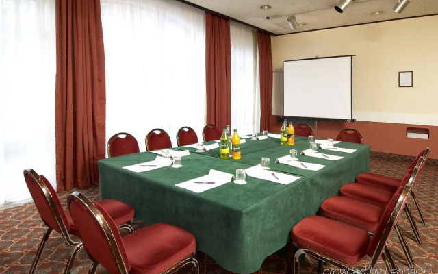 Corus St James Hotel Grimsby