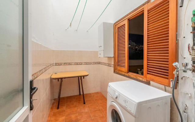 Salinetas Blue Surf House