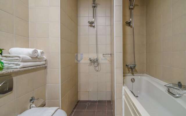 Vacation Bay Torch Tower