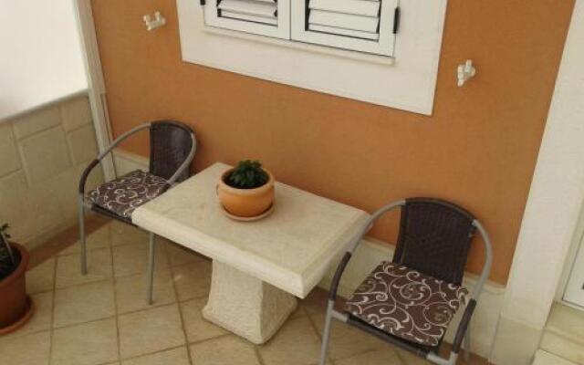 Apartments And Rooms Tino