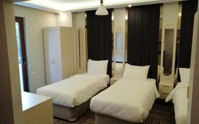 Alya Suite Residence