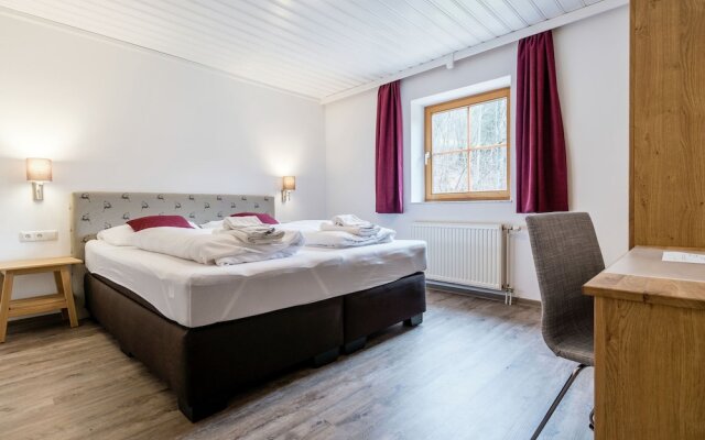 Luxurious Holiday Home In Rauris With Garden