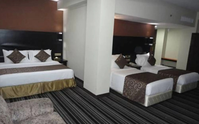 Pearl Grand By Rathna