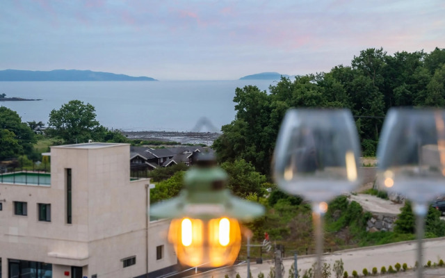 Ganghwado Happyvilly Pension