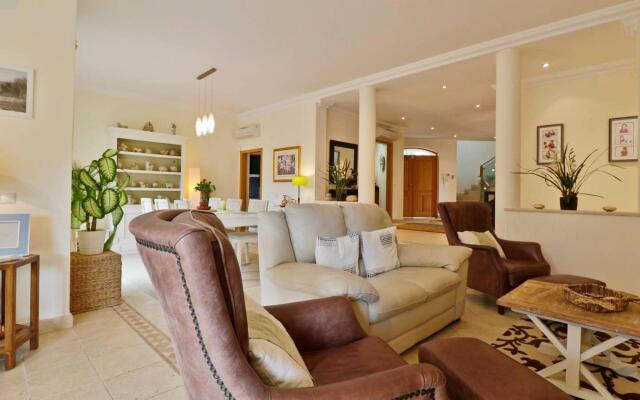 Villa Pardo (V050) in Almancil