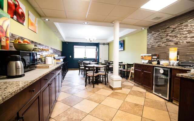 Quality Inn Cromwell - Middletown