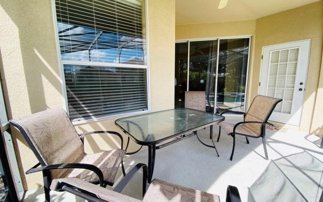 Fransicso's Calabay Parc Vacation Home