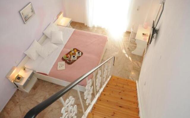Pegasus Hotel