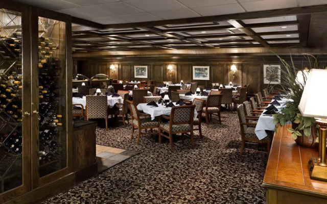 Bismarck Hotel and Conference Center