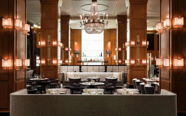 Beverly Wilshire, A Four Seasons Hotel