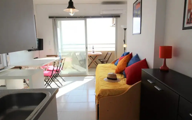 Studio in Empuriabrava With Sea Views