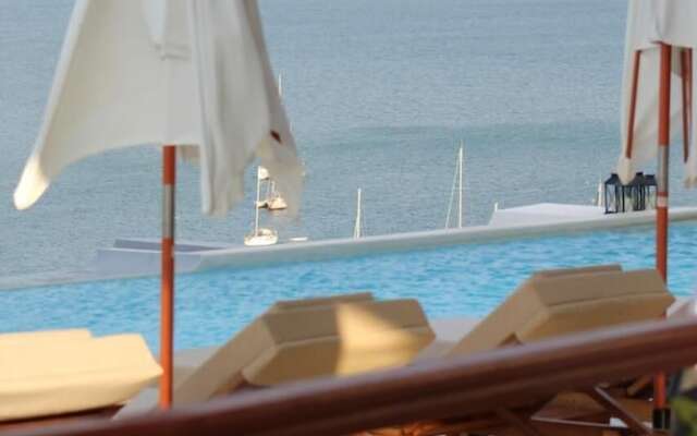 Andriana Resort & Spa