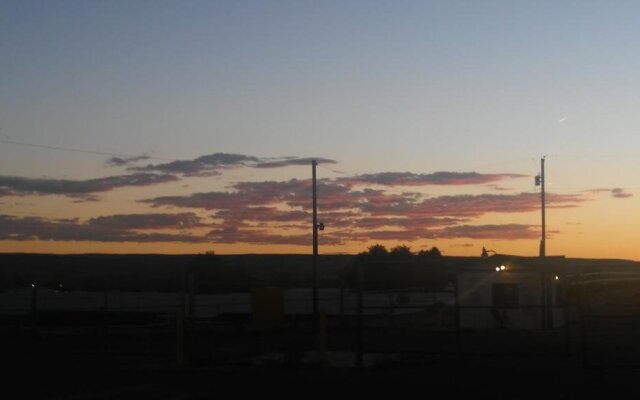 National 9 Inn Farmington