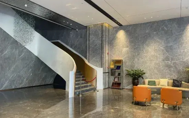 Dejin Garden Hotel (Shenzhen International Convention and Exhibition Center)