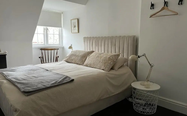Peaceful Flat in The Park