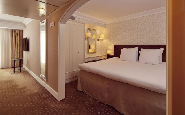 Radisson Blu Palace Hotel