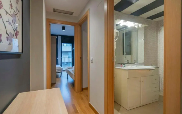 Modern and bright Duplex apartment in Eixample 4-3