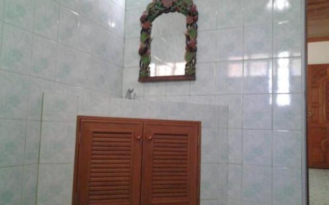 Corner House