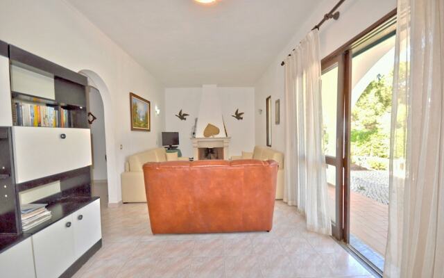 Close to Amenities, Free air Conditioning and Wi-fi