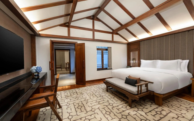 InterContinental Lijiang Ancient Town Resort by IHG