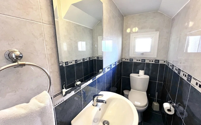 21 ATR - Stay Thalassa Villa
