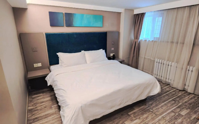 Home Inn & Suites (Harbin Ice and Snow World Sunac Mall Park Store)