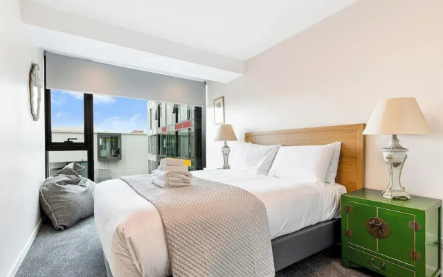 Cosy 2Brm Cbd Apartment