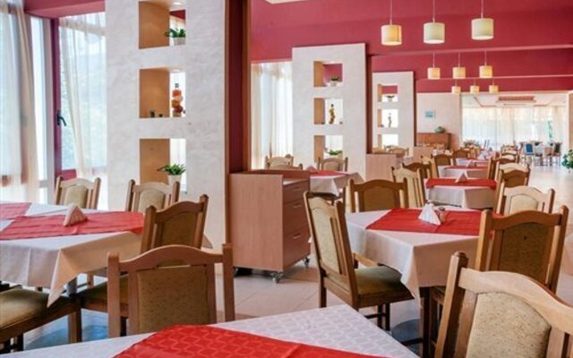 Hotel Longoza - All Inclusive