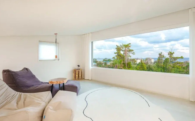 Jeju Stay Eden Dokche Poolvila Pension