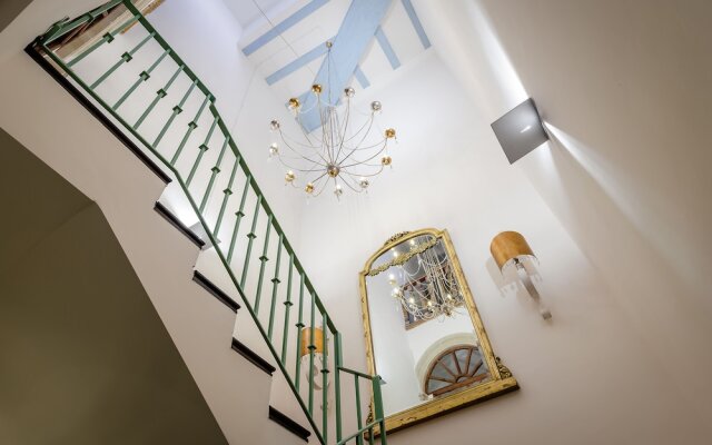 Hotel  YIT La Casona del Arco