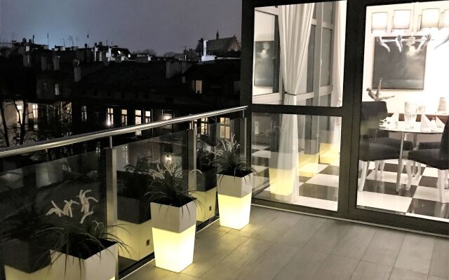 MONDRIAN Luxury Suites & Apartments Krakow Old Town