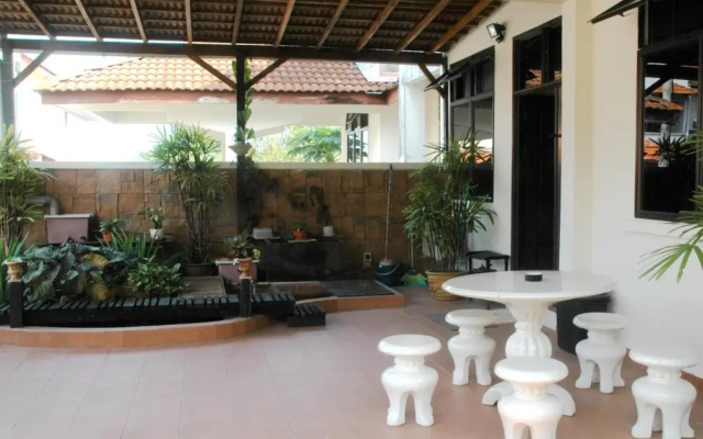 Fifty Five Holiday Guest House