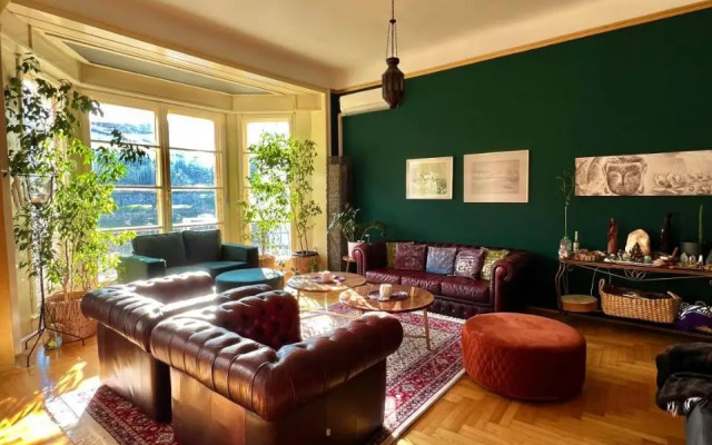 Diana's Temple Suite