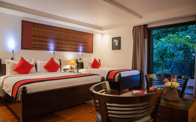 La Rose Suites