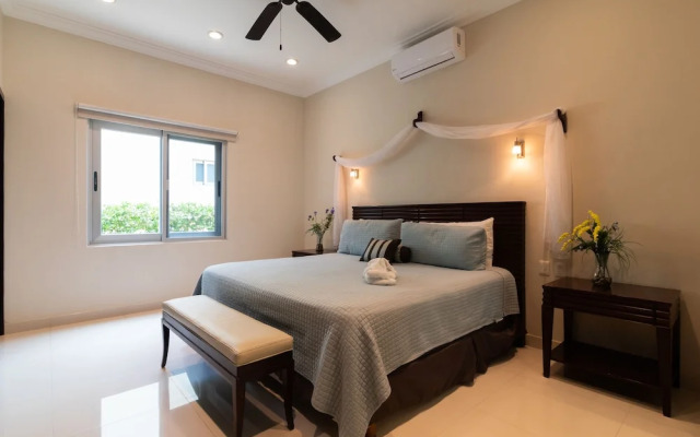 Beachfront Homes by Playa Paradise