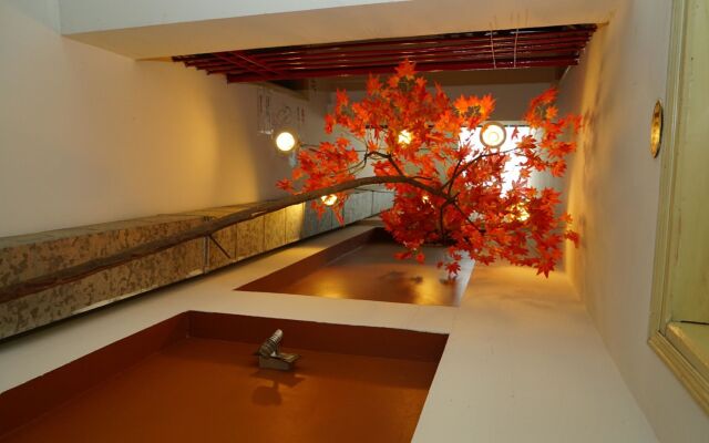 AZ Hanoi Hostel