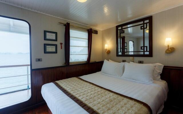 Emeraude Classic Cruises